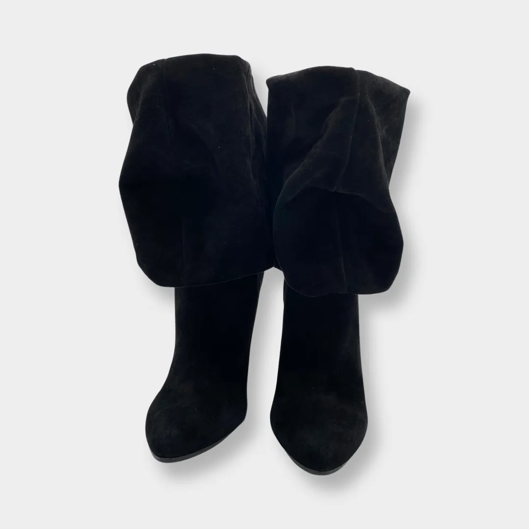 ALAÏA black suede heeled boots with oversized ankle design