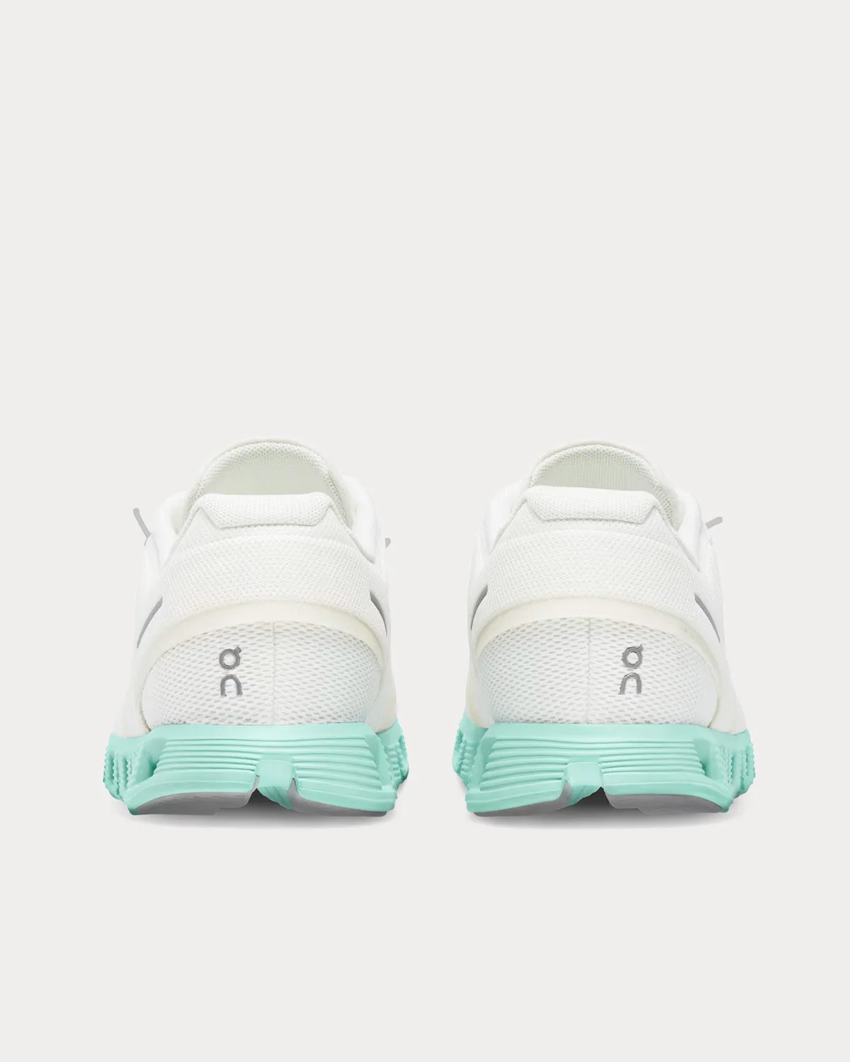 Cloud 5 Undyed-White / Creek Running Shoes
