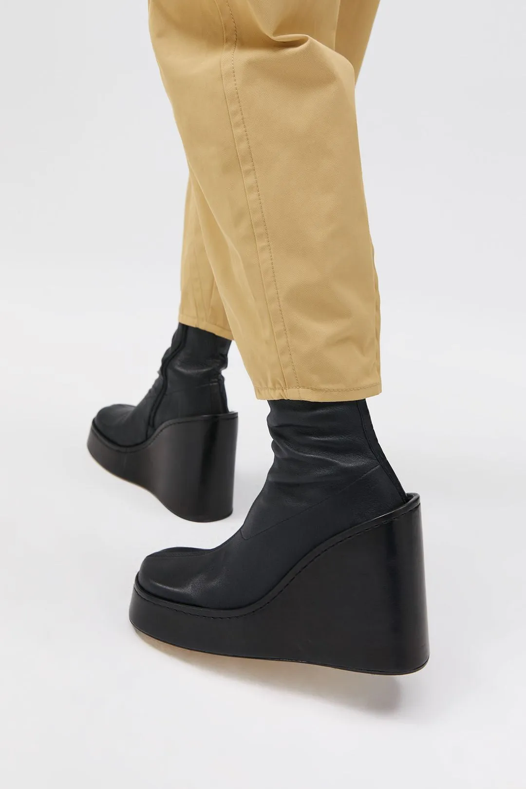 Hanae Platform-Sole Leather Boots