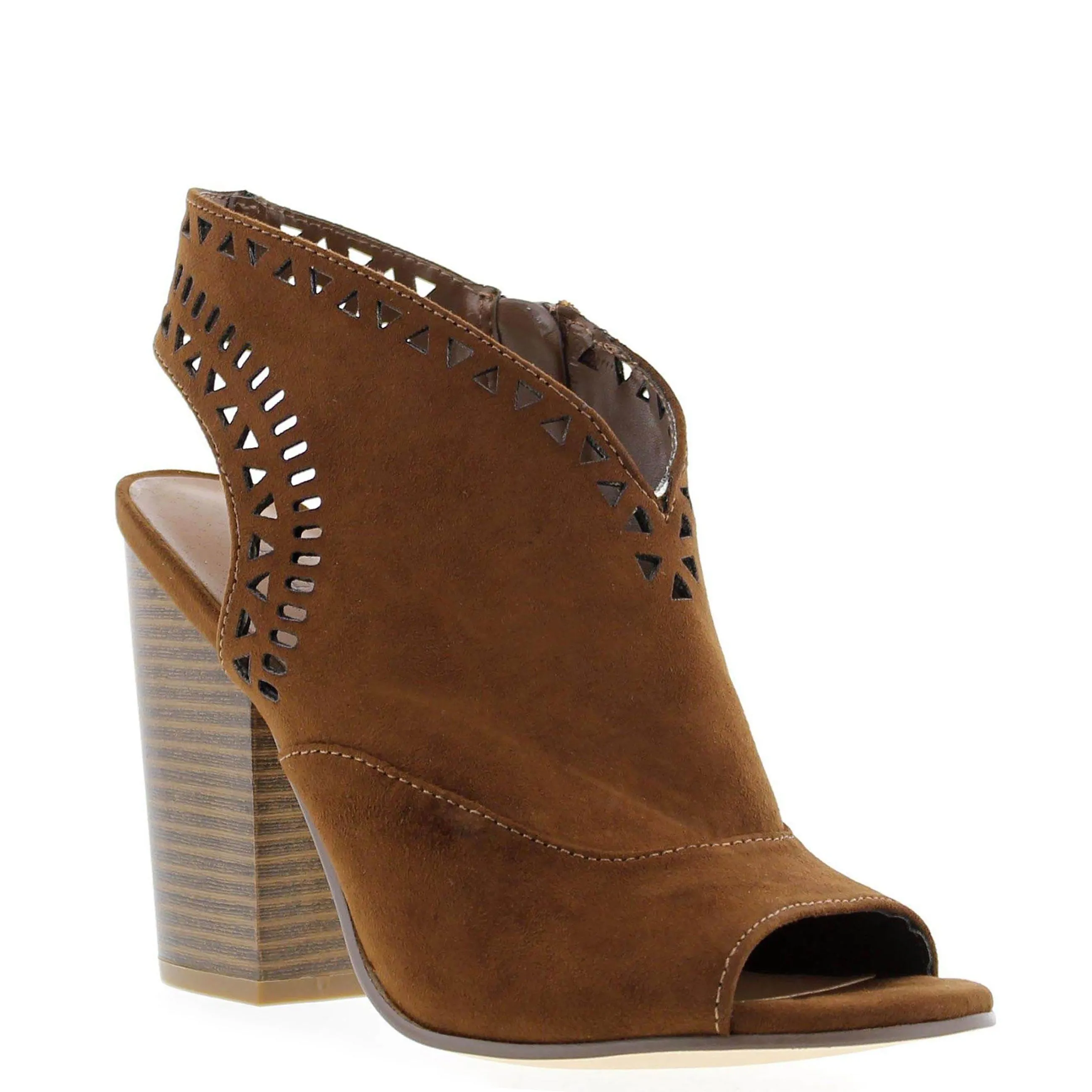 Indigo Rd Women's Izzo Sandal in Brown
