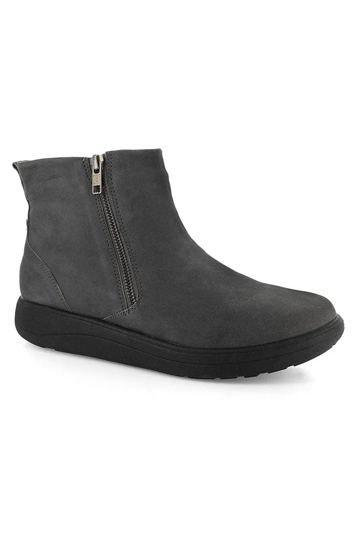 Strive Bamford II Boots Dark Grey Zip Up Leather