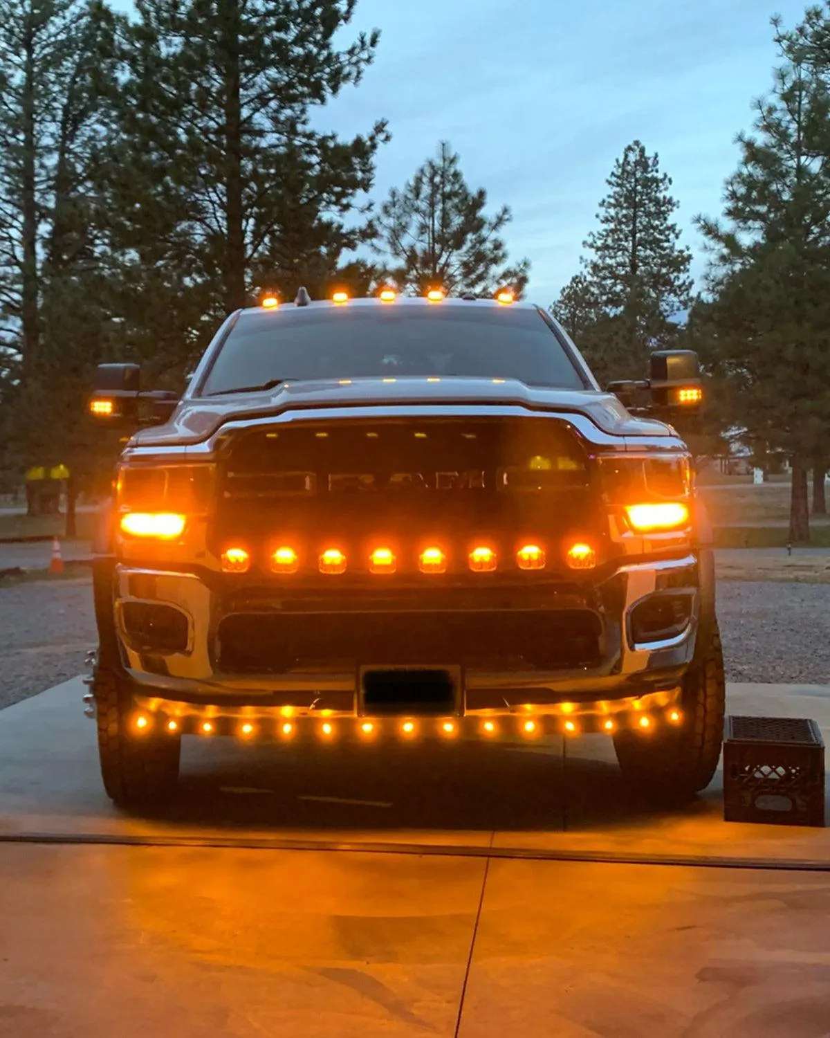 V-MAX Series | 4 Inch 92W 8960LM Combo Beam Side Shooter LED Round Pod Lights with Amber DRL